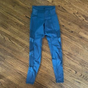 Lululemon teal/blue leggings